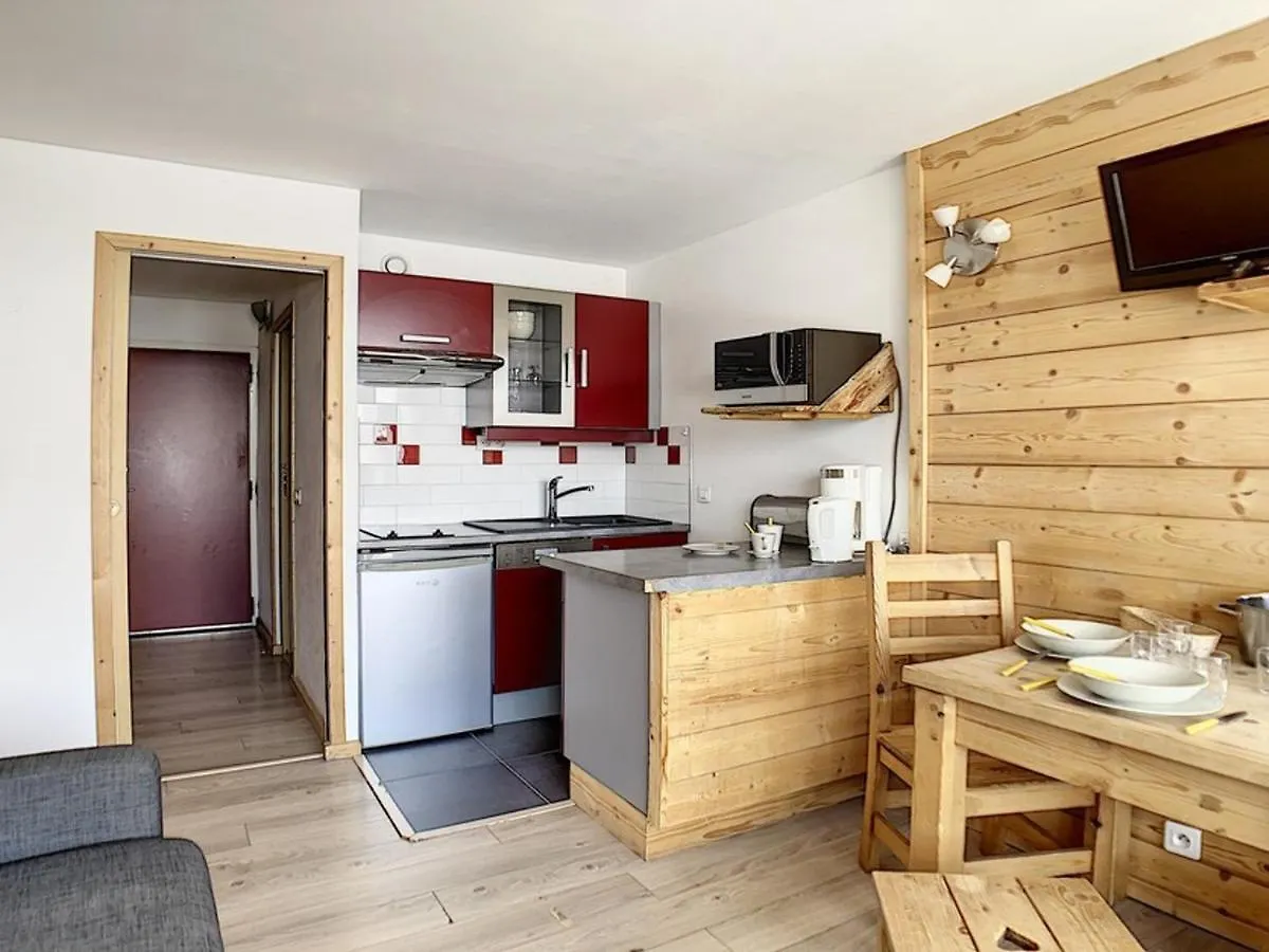 Studio Renove Au Centre Avec Balcon - Fr-1-344-926 Saint-Martin-de-Belleville Apartment